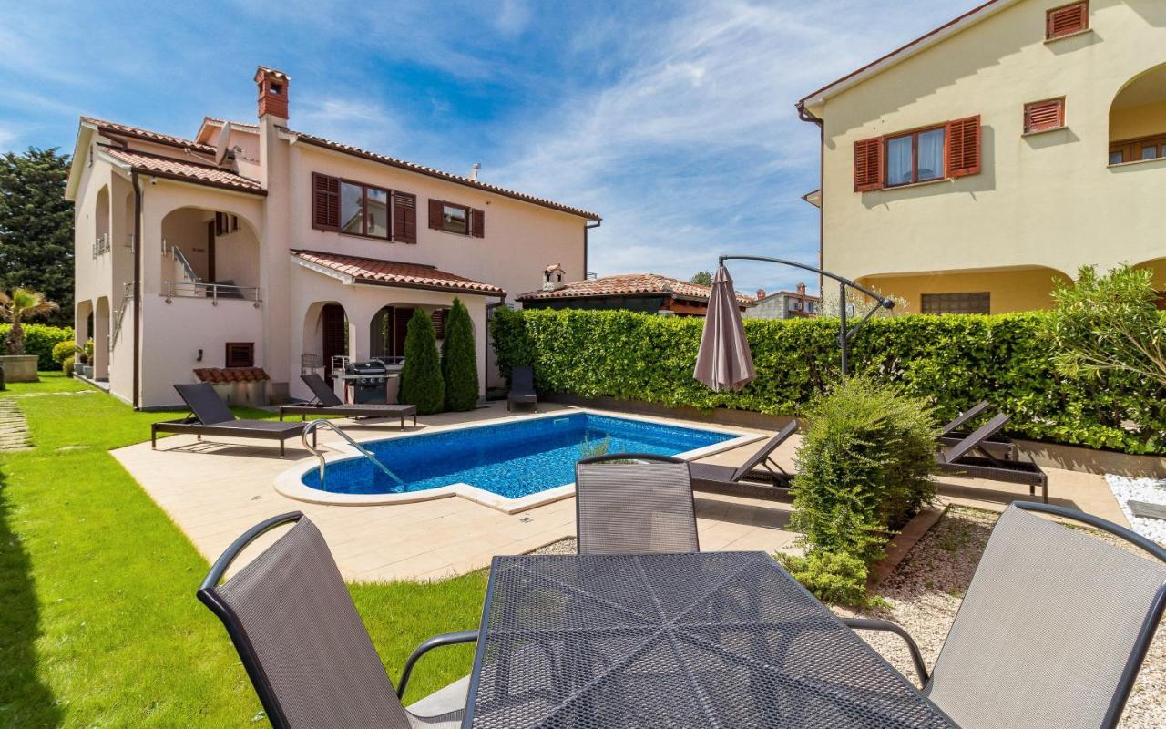 Apartmani Kazun - App 4 - Ferienhaus Fažana Kültér fotó