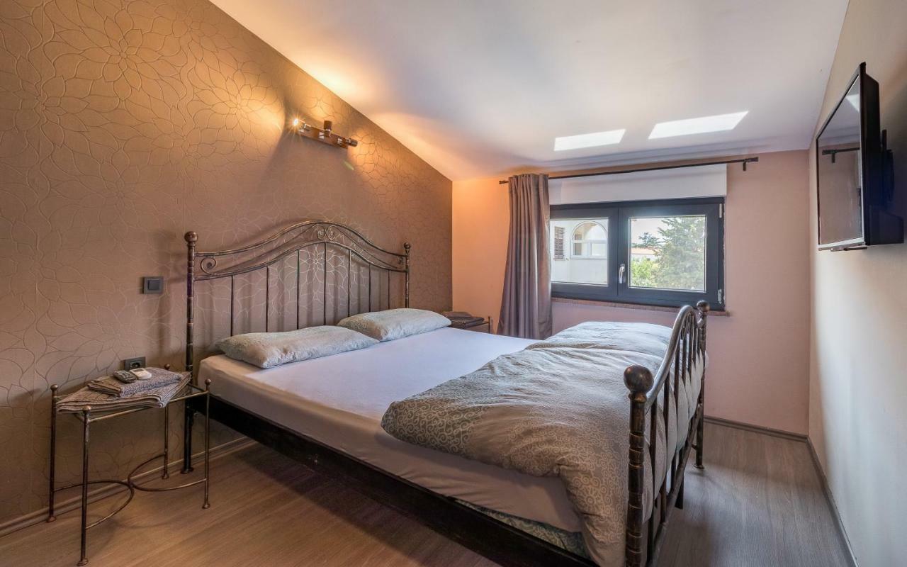 Apartmani Kazun - App 4 - Ferienhaus Fažana Kültér fotó
